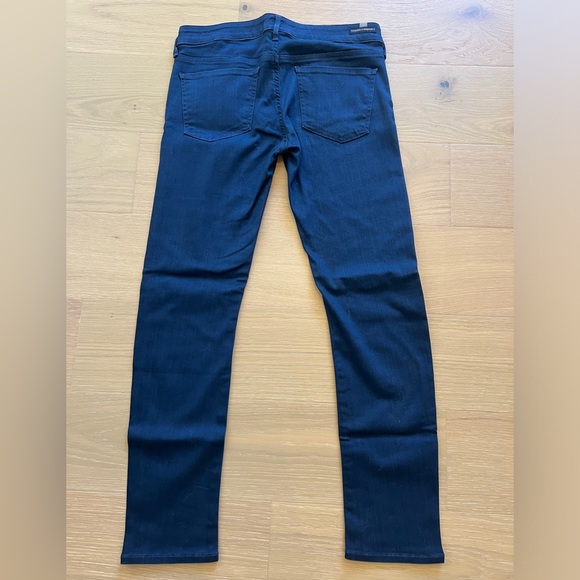 NWOT Arielle mid rise slim Citizens of Humanity dark wash jean. - Picture 5 of 6